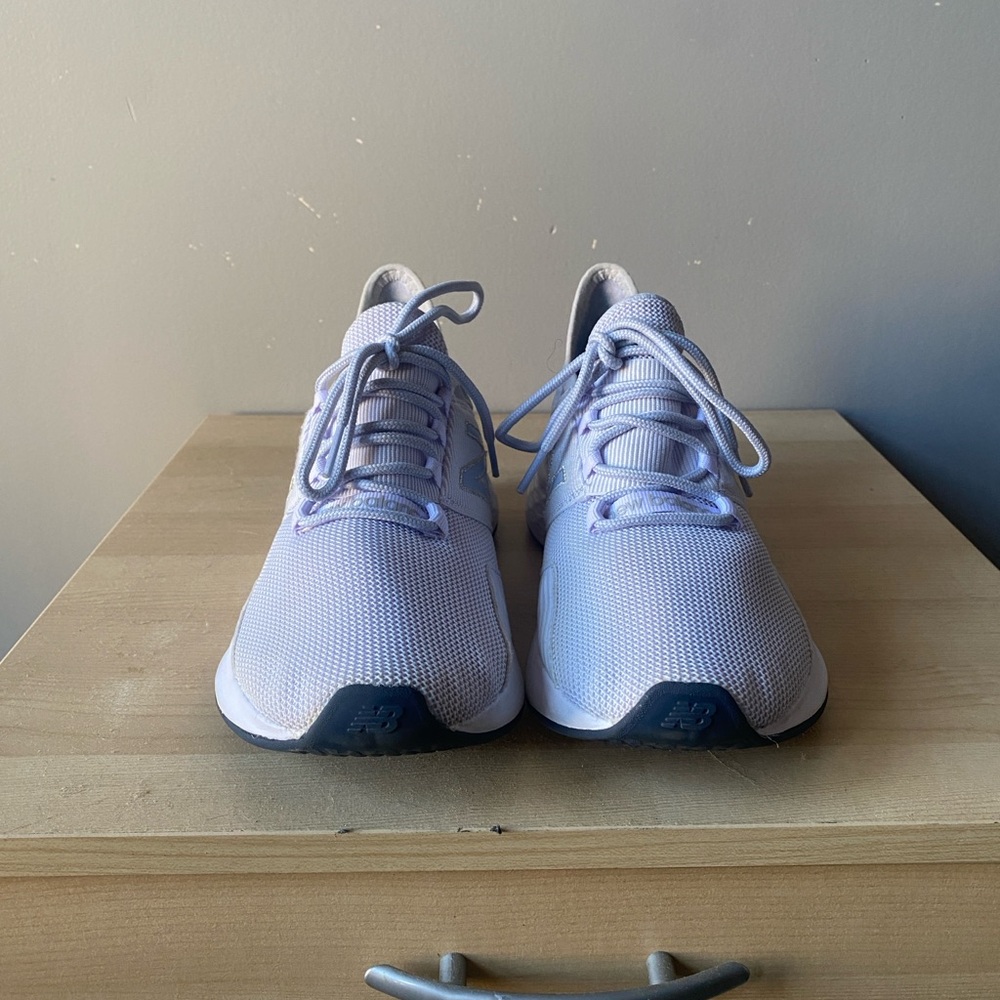 New Balance Fresh Foam Roav running shoes. Purple.